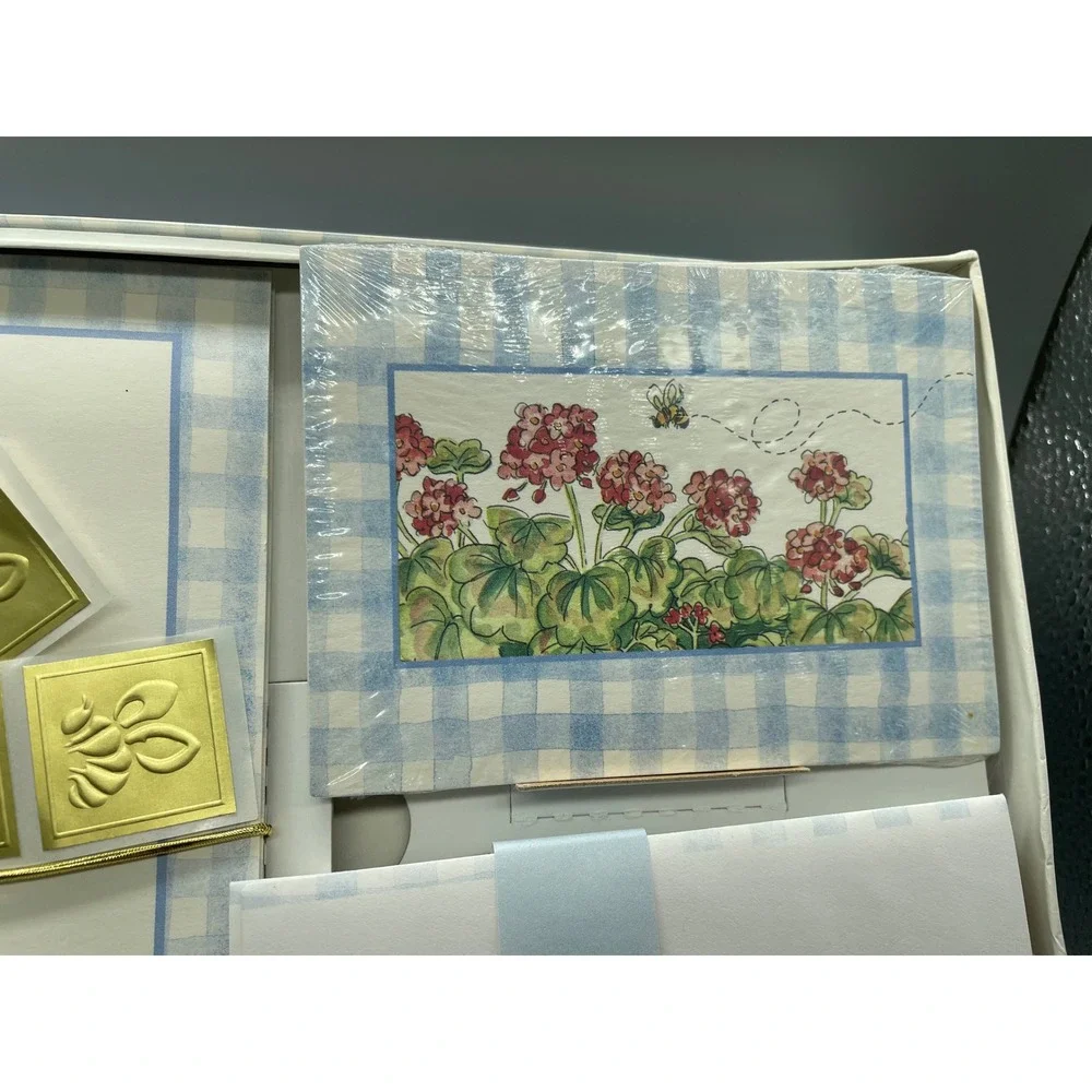 Vintage Geranium‎ Floral Stationery Set Blue Gingham Note Cards Envelopes Seals